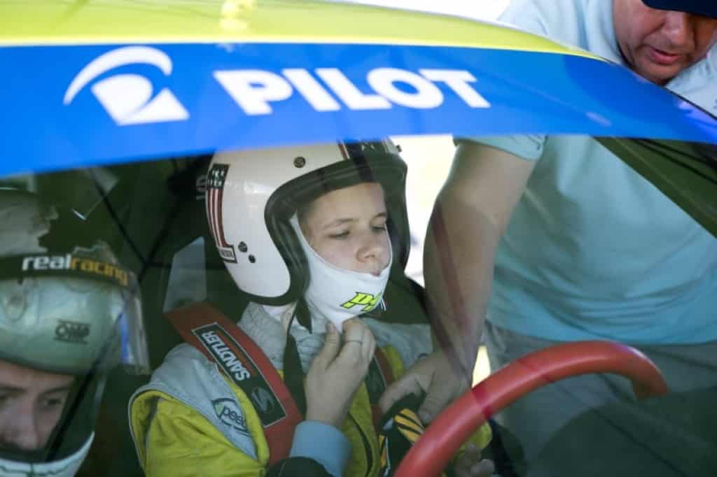 GP24 Racing Ladies: Patricia Sirbu - vicecampioana la 16 ani.