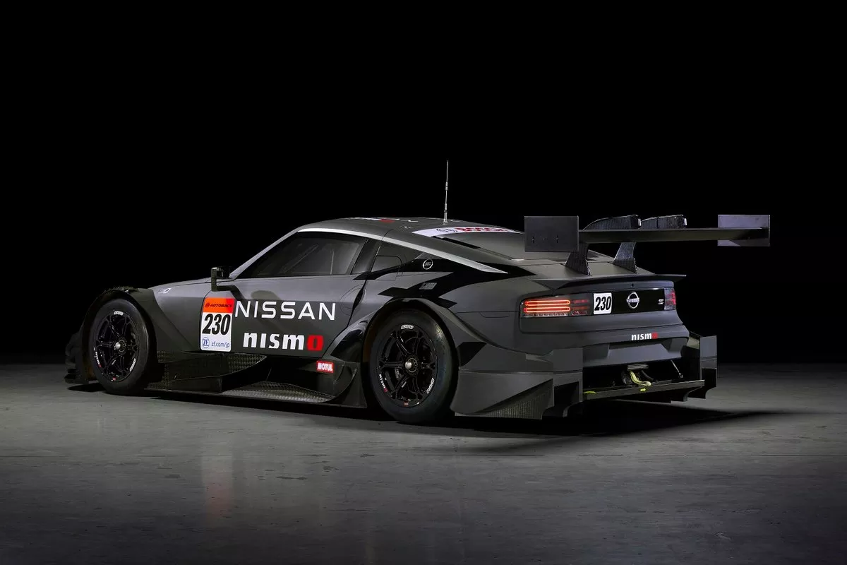 Nissan Z SUPER GT va înlocui maşina GT-R din 2022