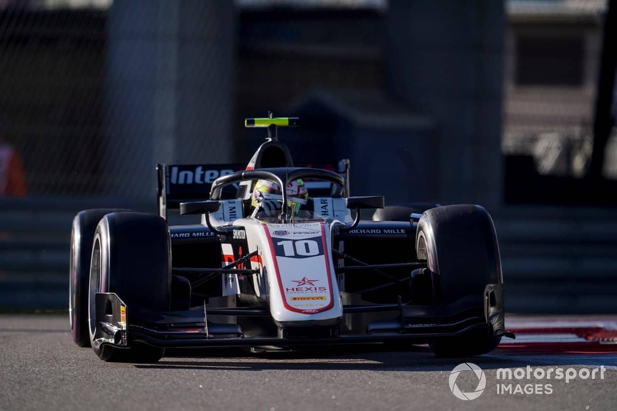 Pourchaire îşi prelungește contractul cu ART în Formula 2 pentru sezonul 2022