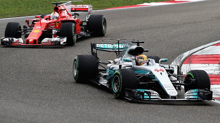 Toto Wolff: Lupta dintre Mercedes și Ferrari este mai strânsă decât pare