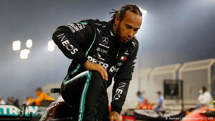 Hamilton nu va lua parte la Marele Premiu al Sakhir-ului deoarece a fost infectat cu noul coronavirus
