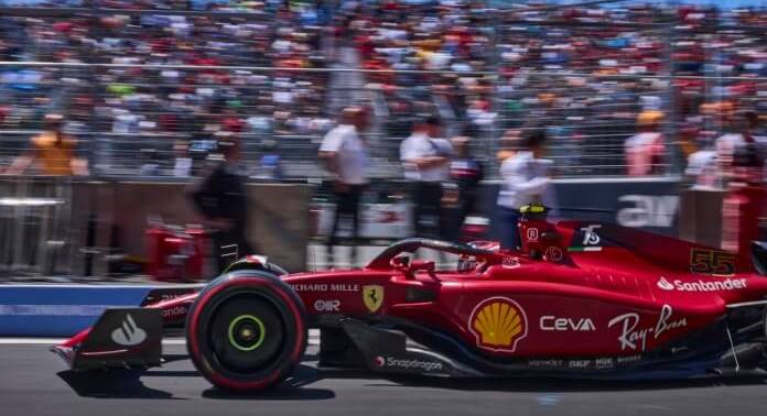 F1: Marii Britanii: Sainz obține prima victorie într-o cursă dramatică.