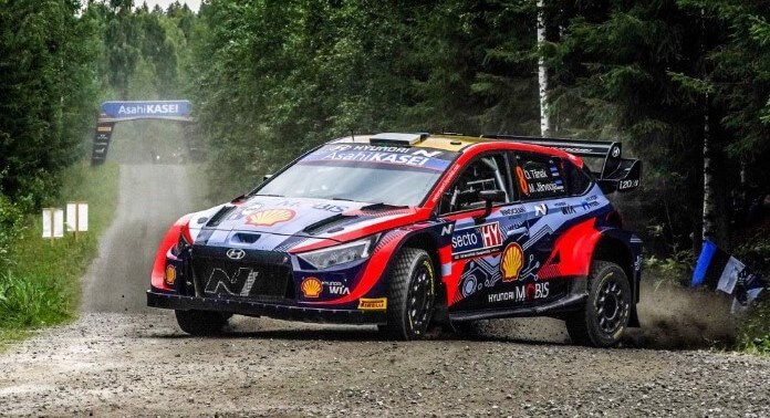 WRC Finlanda: Tanak are un avans strâns. Rovanpera în atac.