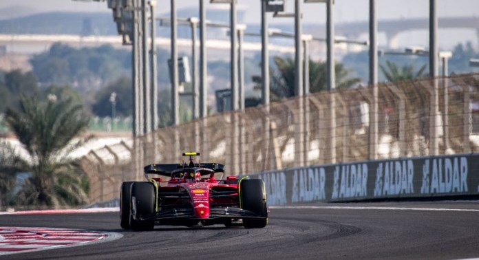 Ferrari 1, 2 și 3 în ziua de teste post-sezon de la Abu Dhabi.